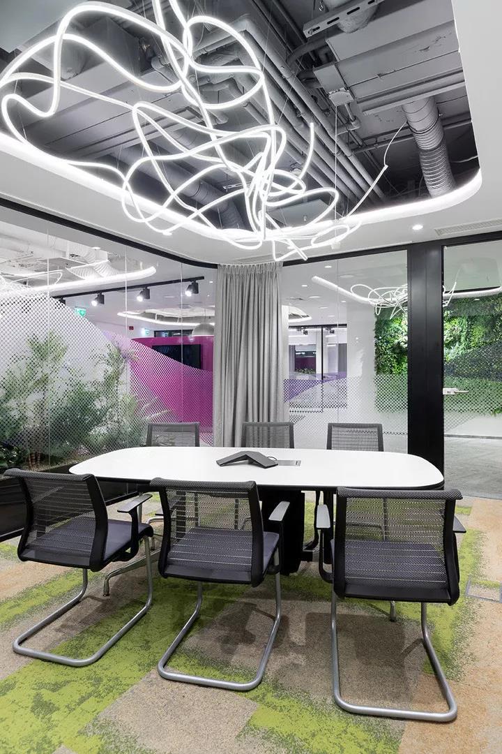 辦(ban)公(gong)椅選(xuan)購(gòu)(gou)技(ji)巧(qiao)您了解(jie)多(duo)少