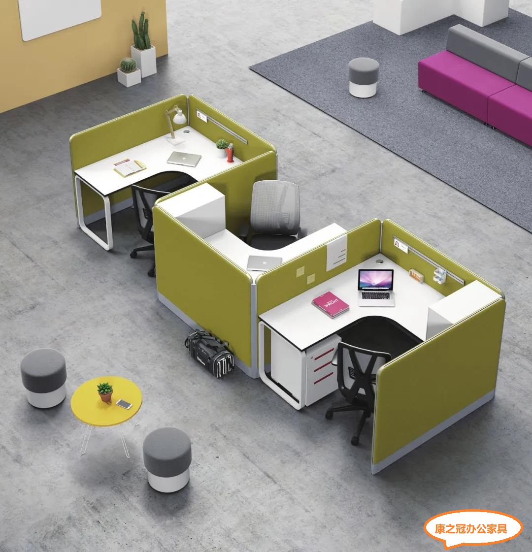 妳(ni)辦(ban)公(gong)室(shi)的(de)辦公沙髮(fa)夠美嗎？